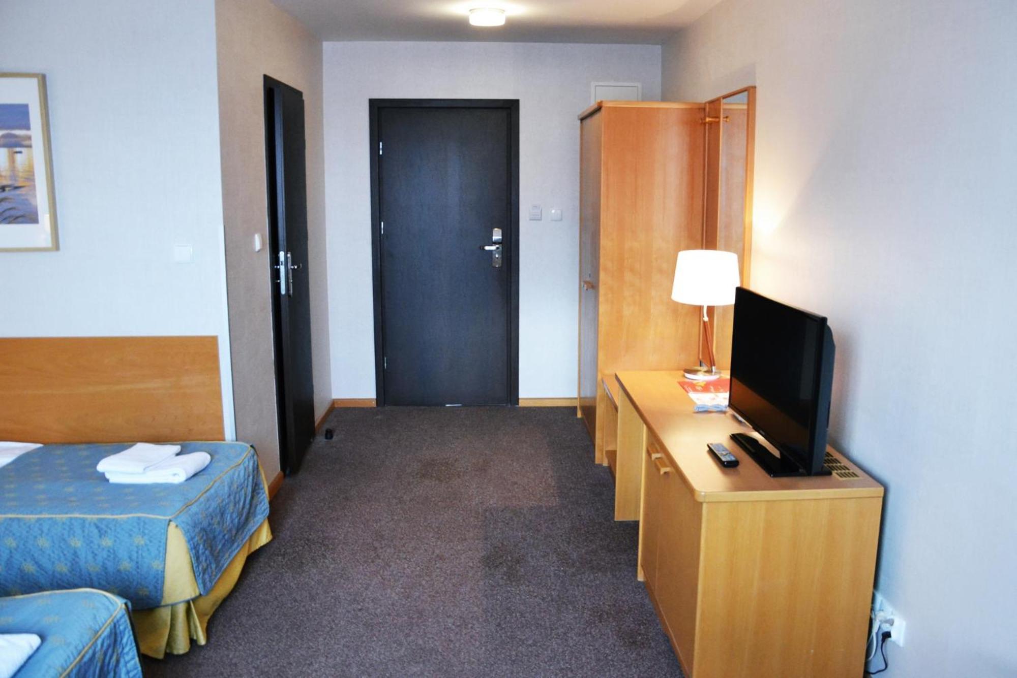 Hotel Orlik Płońsk Zimmer foto